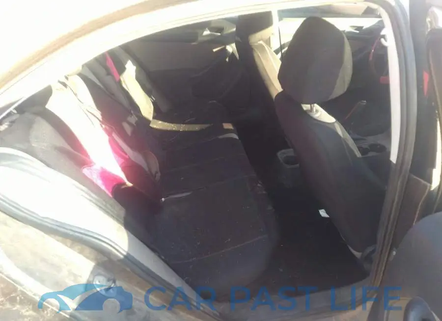 3VW1K7AJ9CM333391# 8