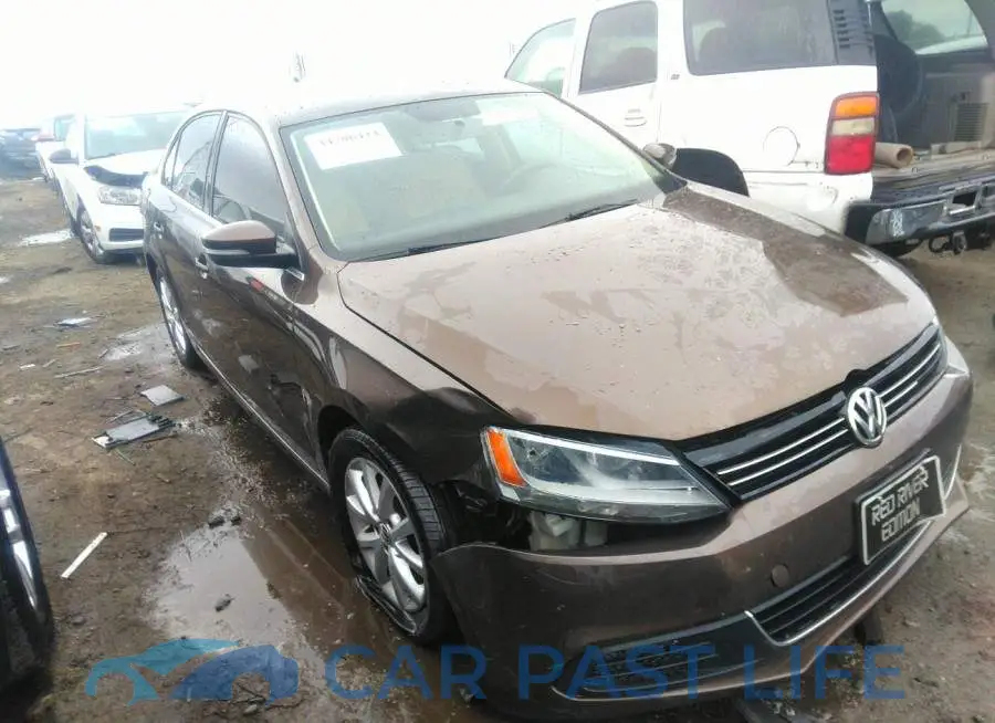 3VWDX7AJXDM447612# 1