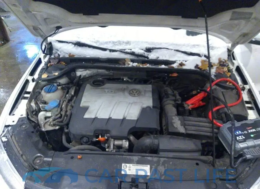 3VWLL7AJ8CM367697# 10