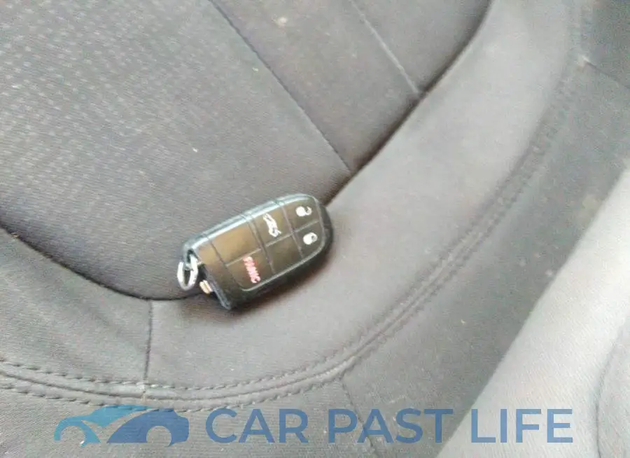 1C3CCCAB9FN696105# 11