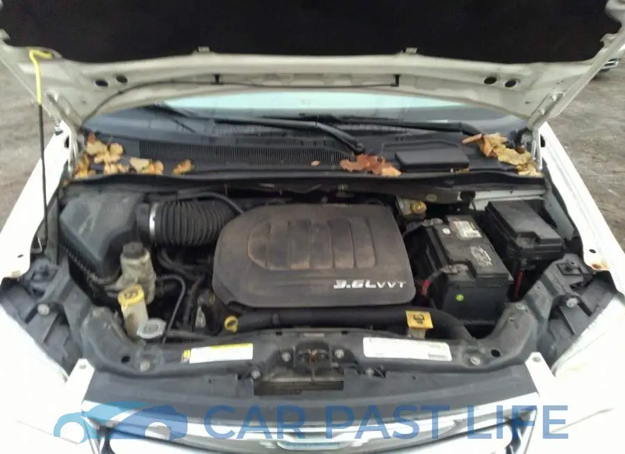 2C4RC1BG9CR299660# 10