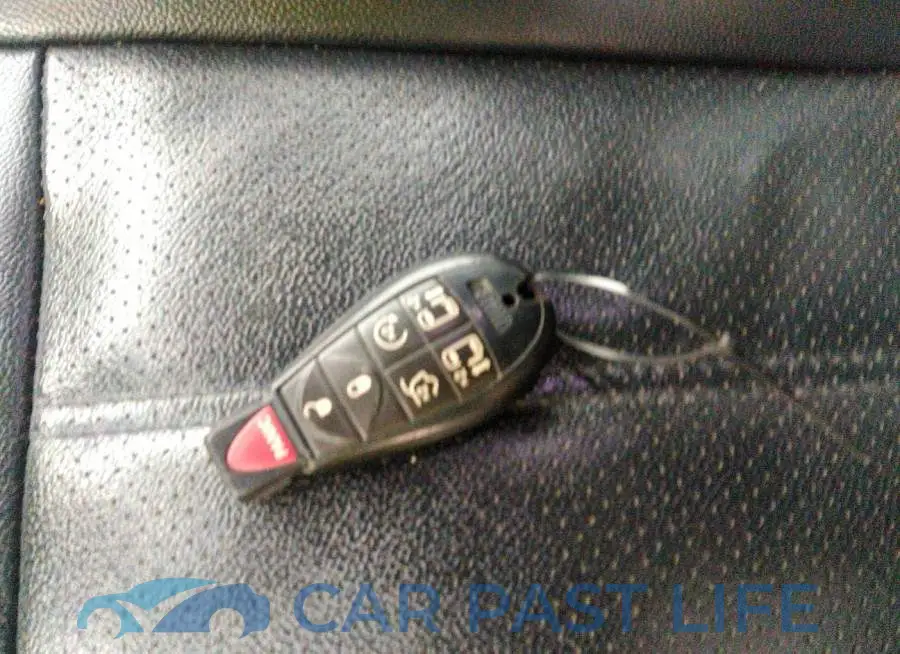2C4RC1CG7CR150680# 11