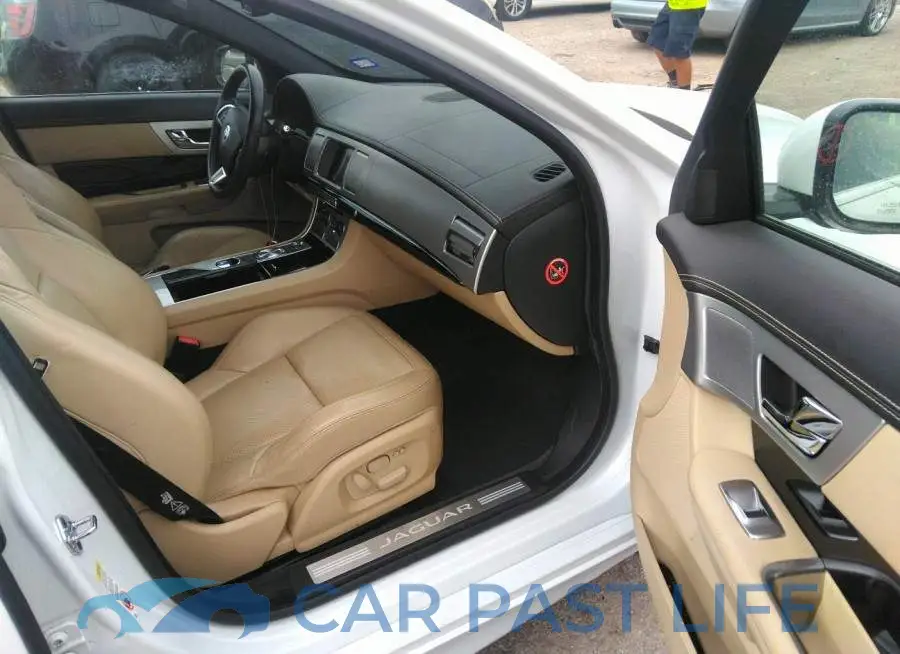 SAJWA0HB5CLS45975# 5