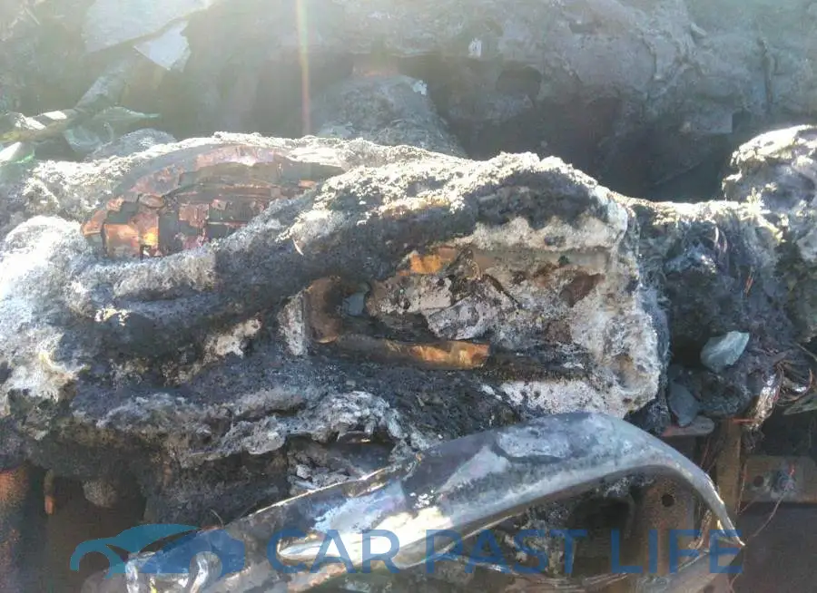3GNCJLSB9FL245103# 7