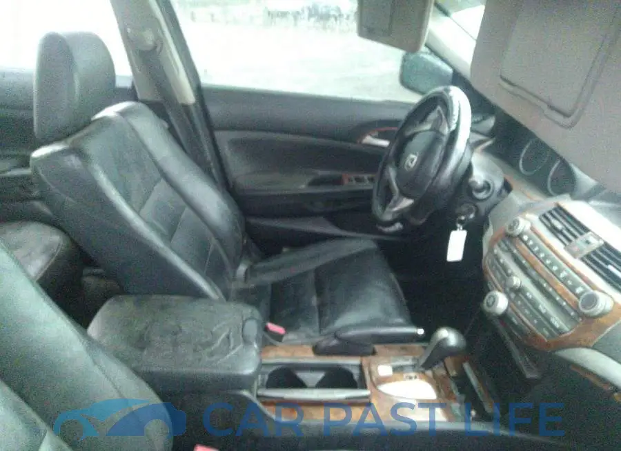 1HGCP2F63CA017990# 5