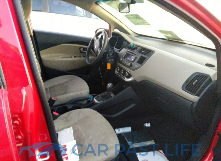 KNADM5A3XC6094169# 5