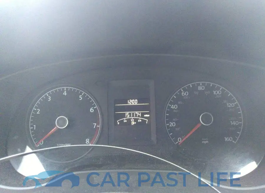 3VW2K7AJ7CM357872# 7