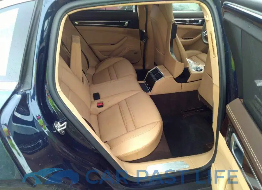 WP0CF2A7XJL196046# 8