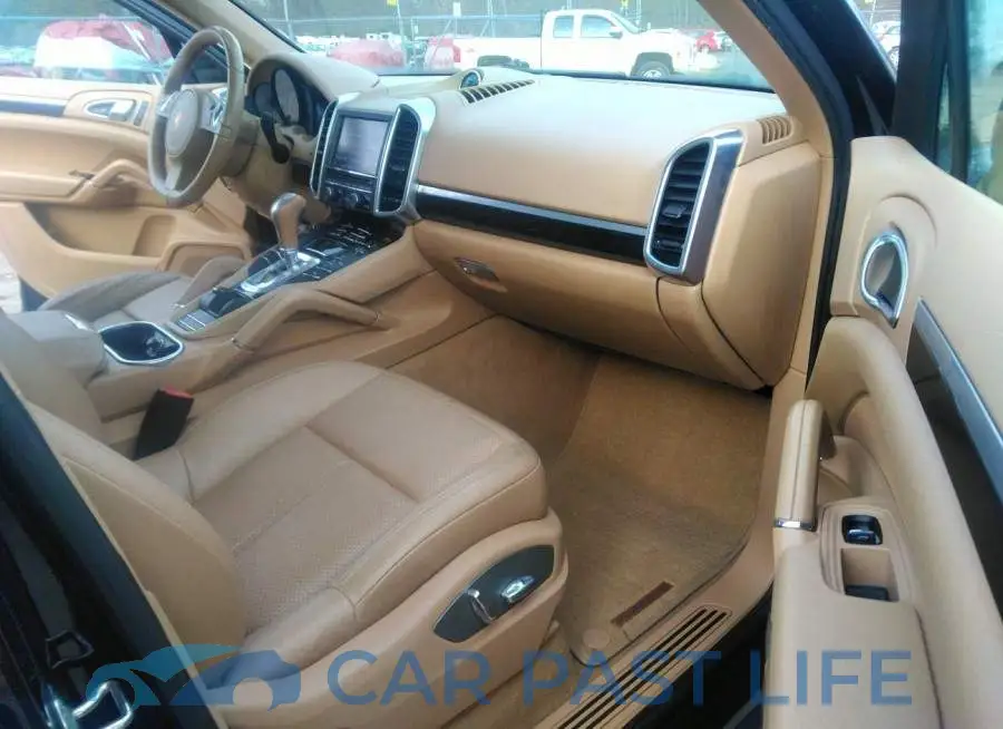 WP1AA2A28CLA10967# 5