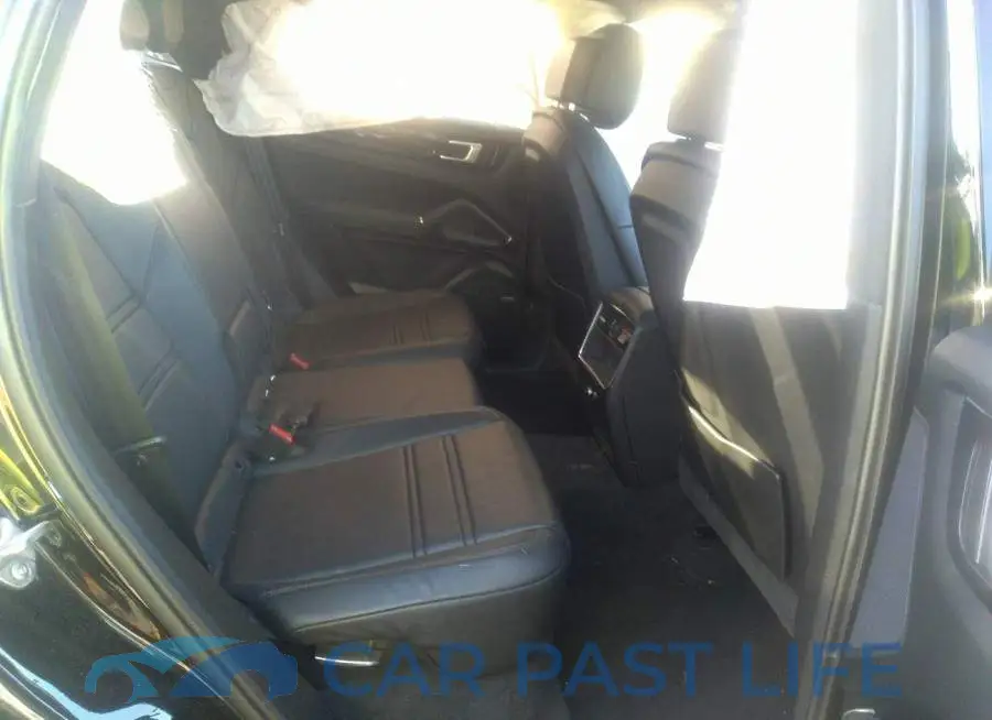 WP1BA2AYXMDA42906# 8