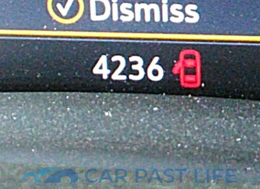 1G6DW5RK0M0144738# 7