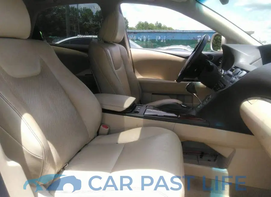 2T2BK1BA2FC299001# 5