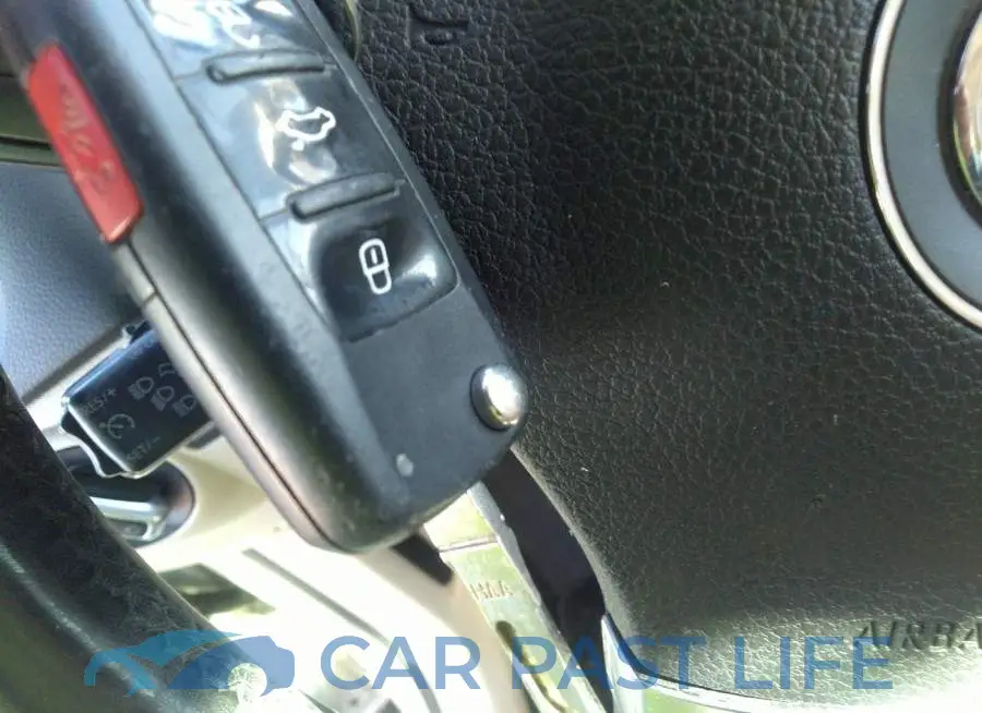 WVGAV7AXXCW610950# 11