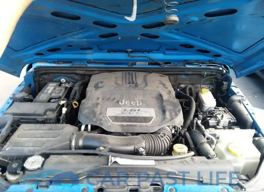 1C4BJWDG9CL158128# 10