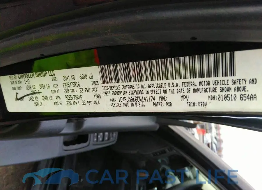 1C4PJMAK6CW141174# 9