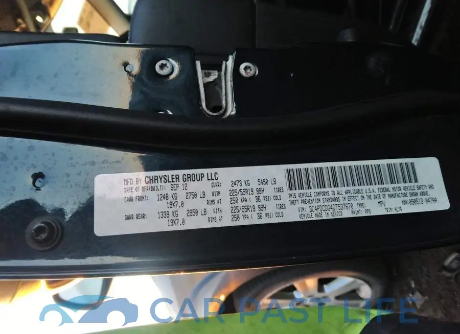 3C4PDCDG4DT537670# 9