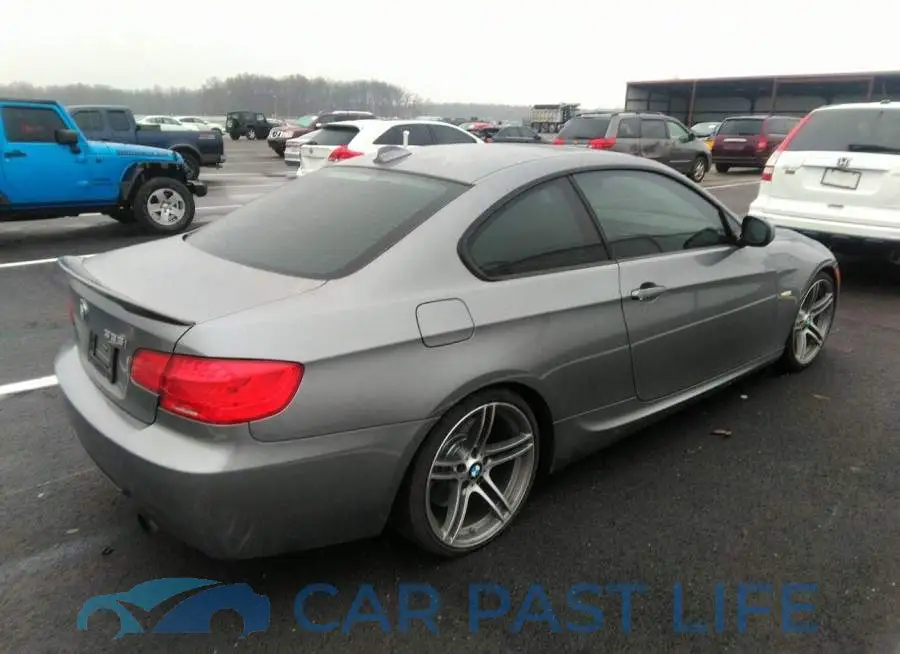 WBAKG7C56CE263330# 4