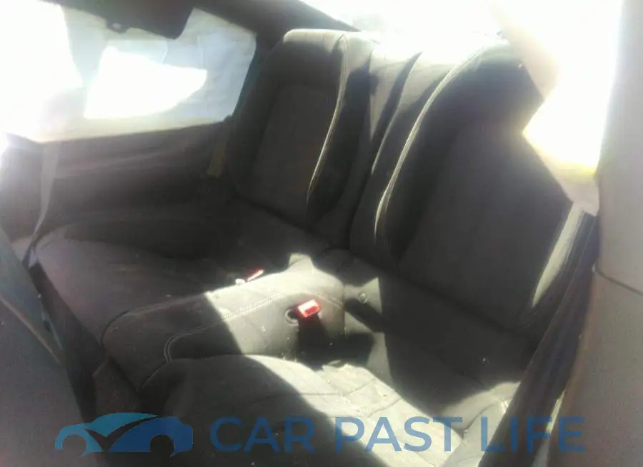 1FA6P8CF1J5104091# 8