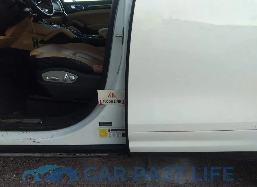 WP1AA2A20GLA08765# 6