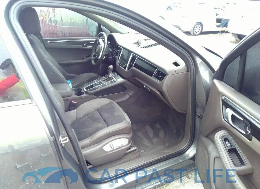 WP1AA2A59JLB10017# 5