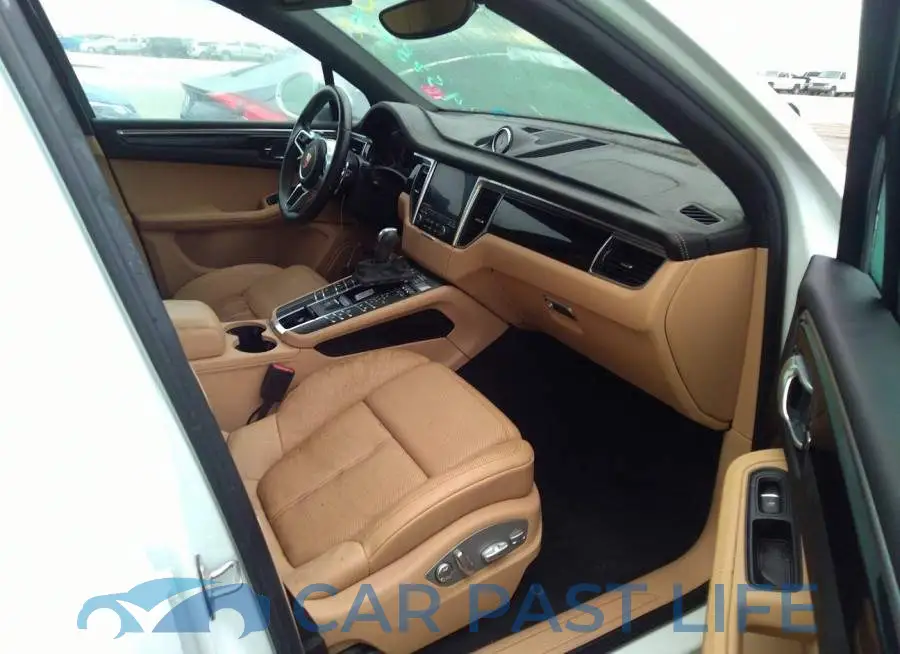 WP1AA2A59JLB16240# 5