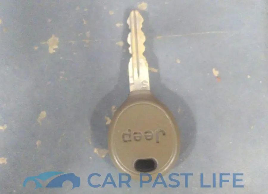 1C4AJWAG0CL229975# 11