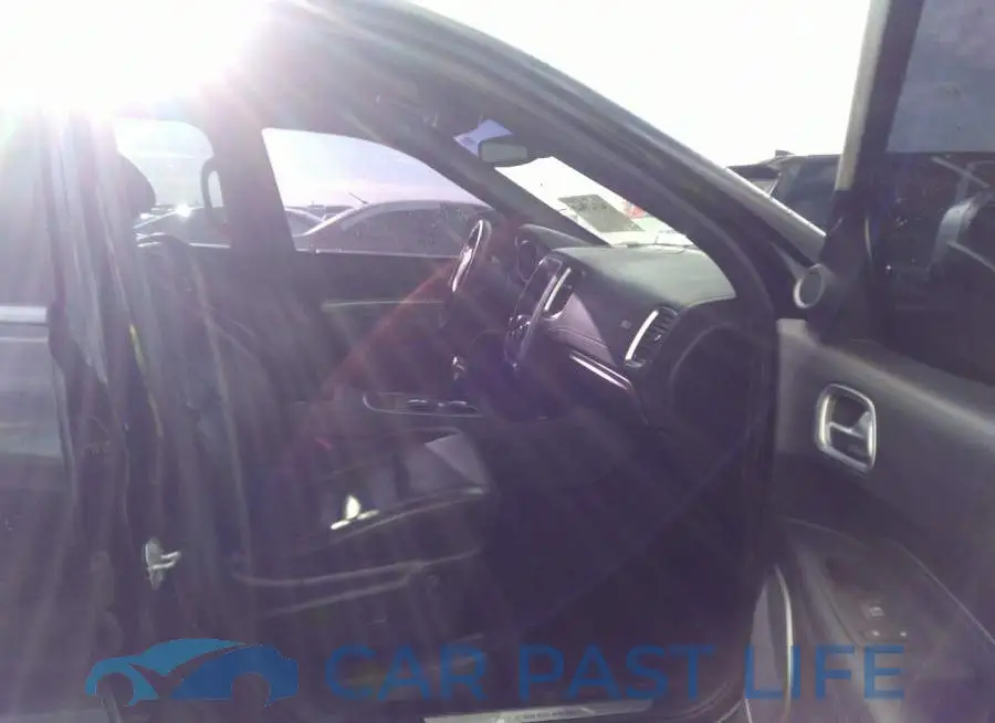 1C4RDHEG3JC495584# 5