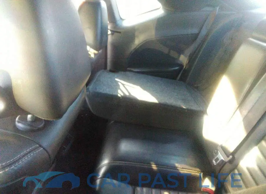2C3CDYBT6CH150027# 8