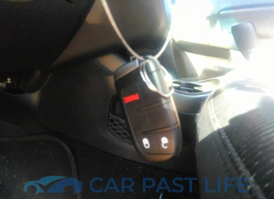 3C4PDCAB1CT255736# 11