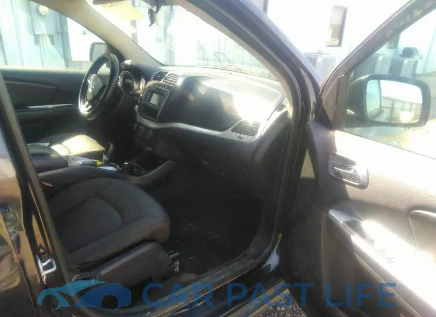 3C4PDCBG2CT208189# 5