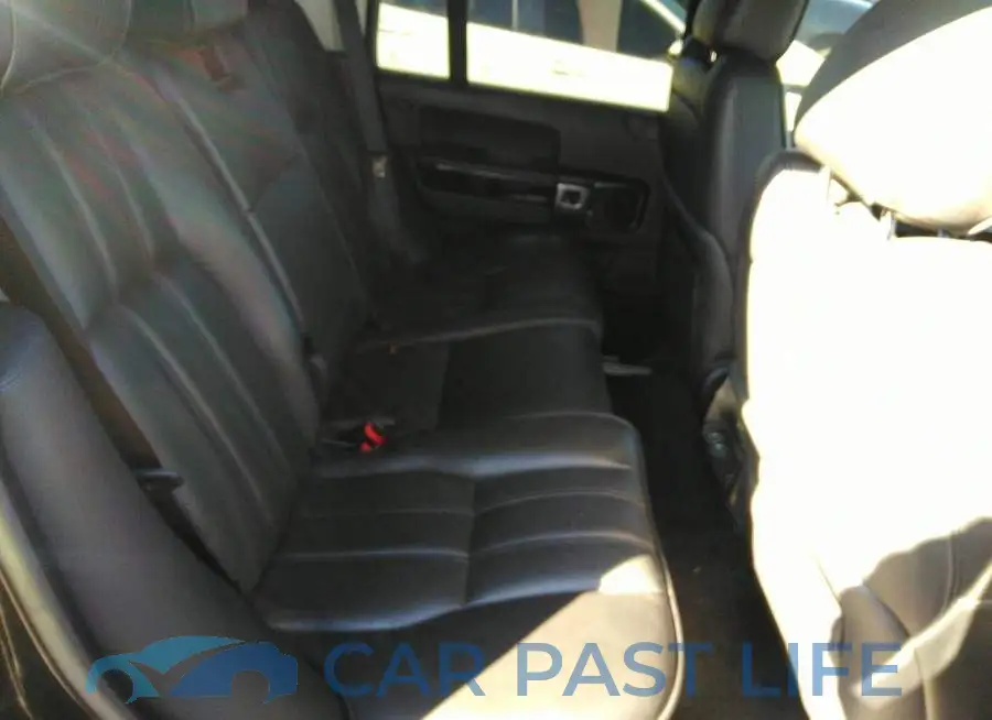 SALMF1E4XCA391022# 8
