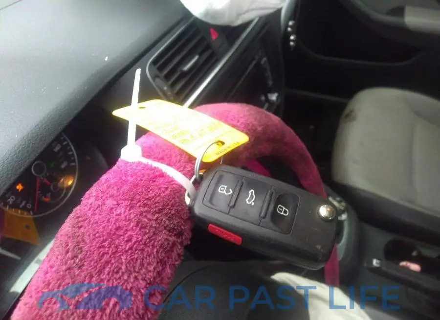 3VW637AJ9DM311105# 11