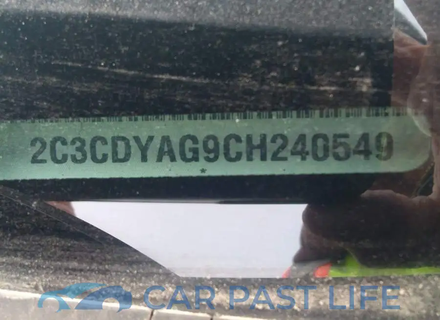 2C3CDYAG9CH240549# 9