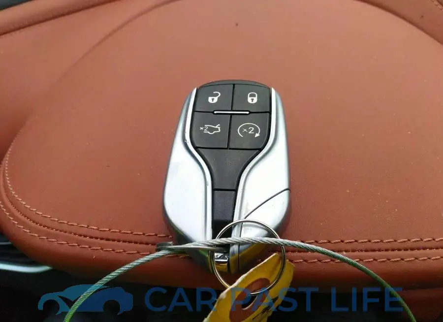 ZN661YUA1KX322194# 11
