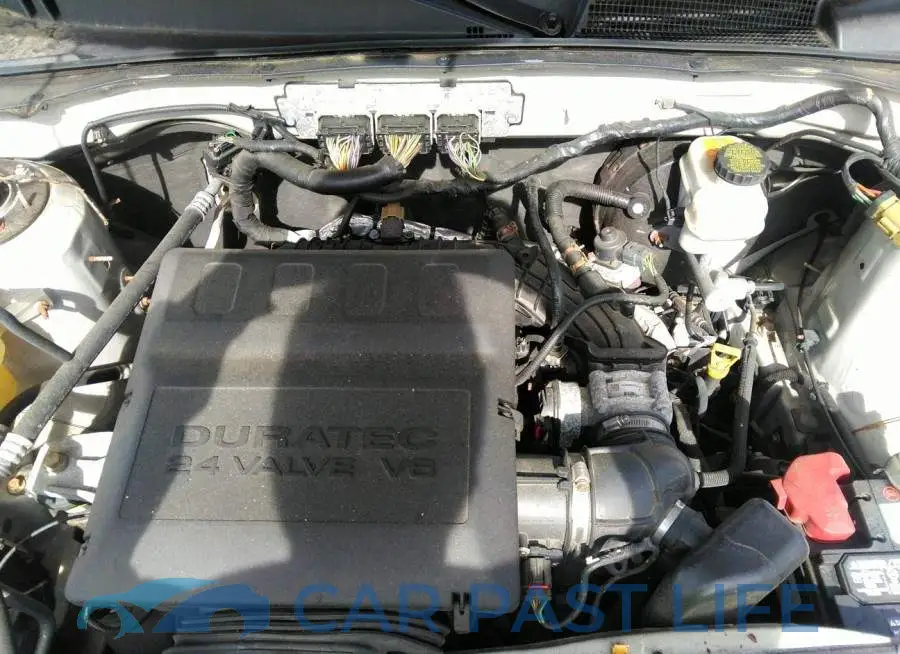 1FMCU9EG8CKA11943# 10
