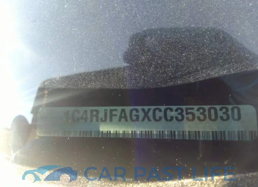 1C4RJFAGXCC353030# 9