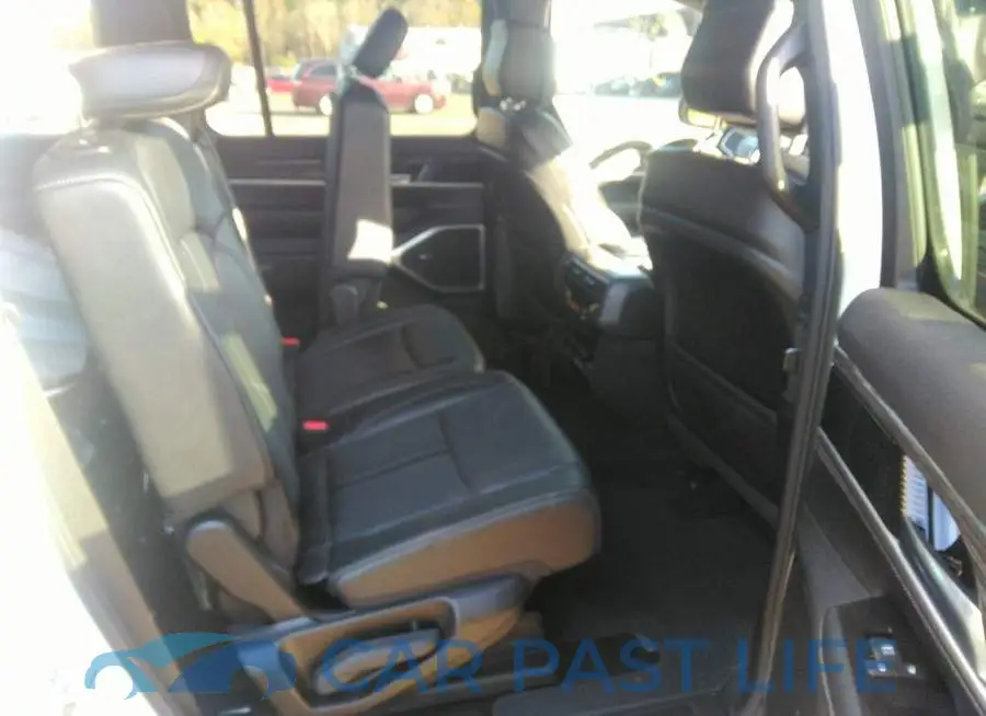 1C4SJVBTXNS200941# 8