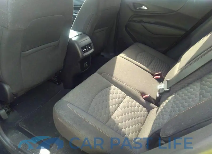 2GNAXJEV8L6113904# 8
