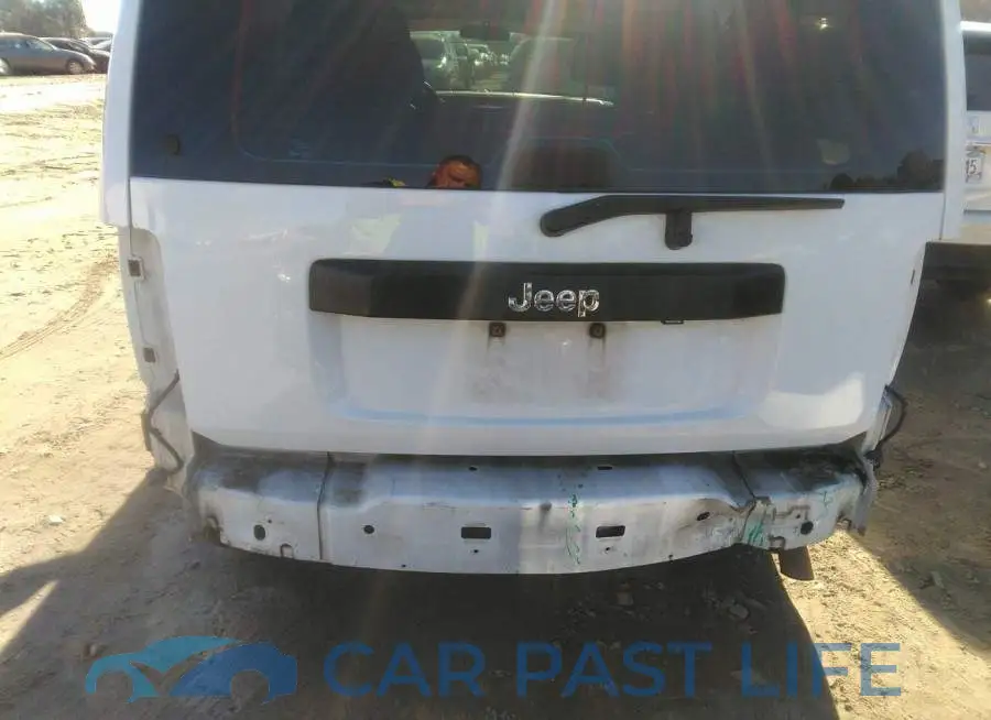 1C4PJLAK9CW113489# 6