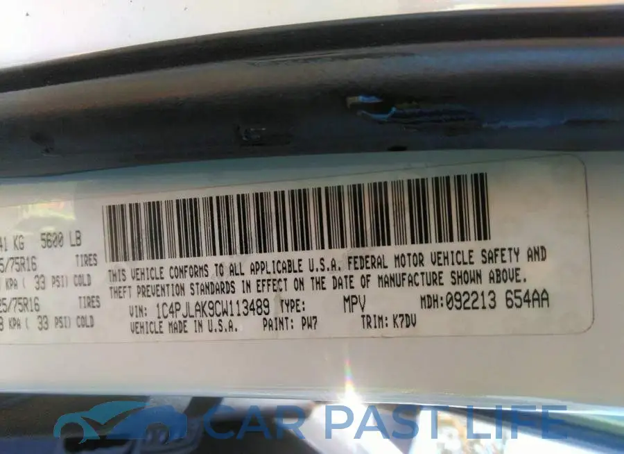 1C4PJLAK9CW113489# 9