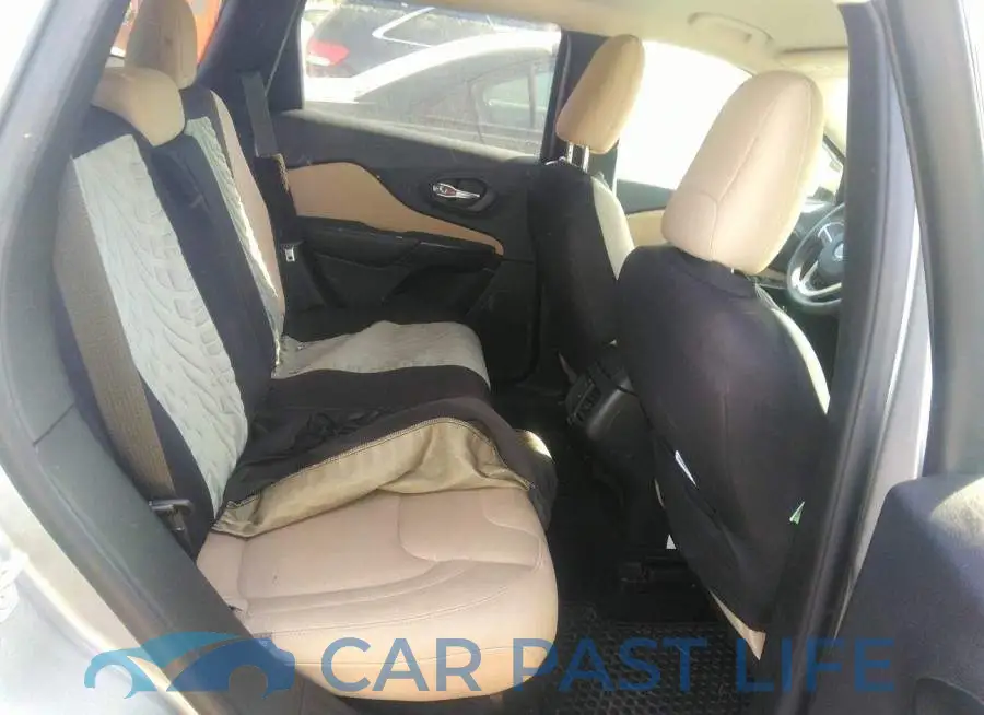 1C4PJMCS8FW509890# 8