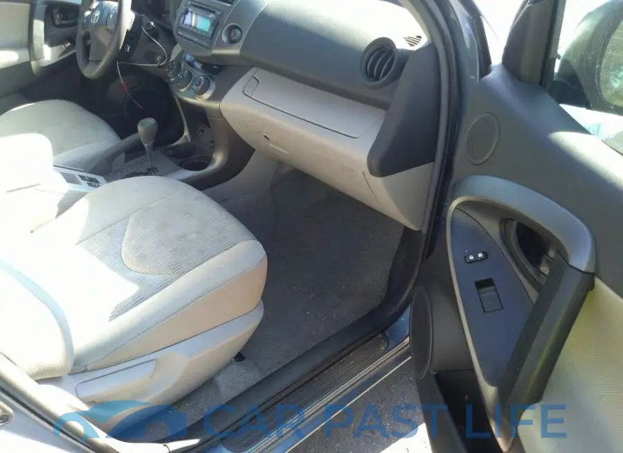 2T3ZF4DV6CW129783# 5