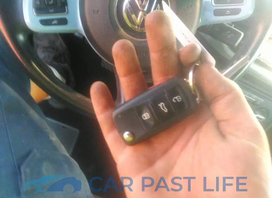 3VW5P7AT9DM809516# 11