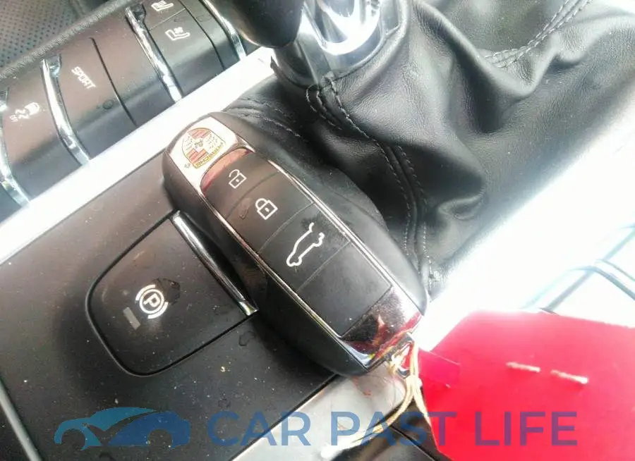 WP1AB2A52LLB35972# 11