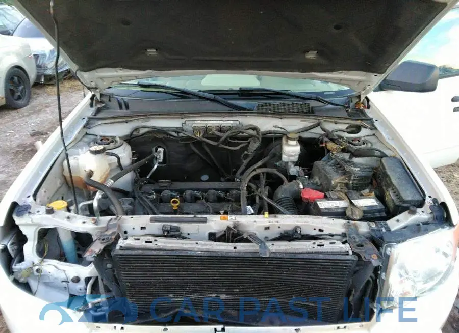 1FMCU0D75CKB99897# 10