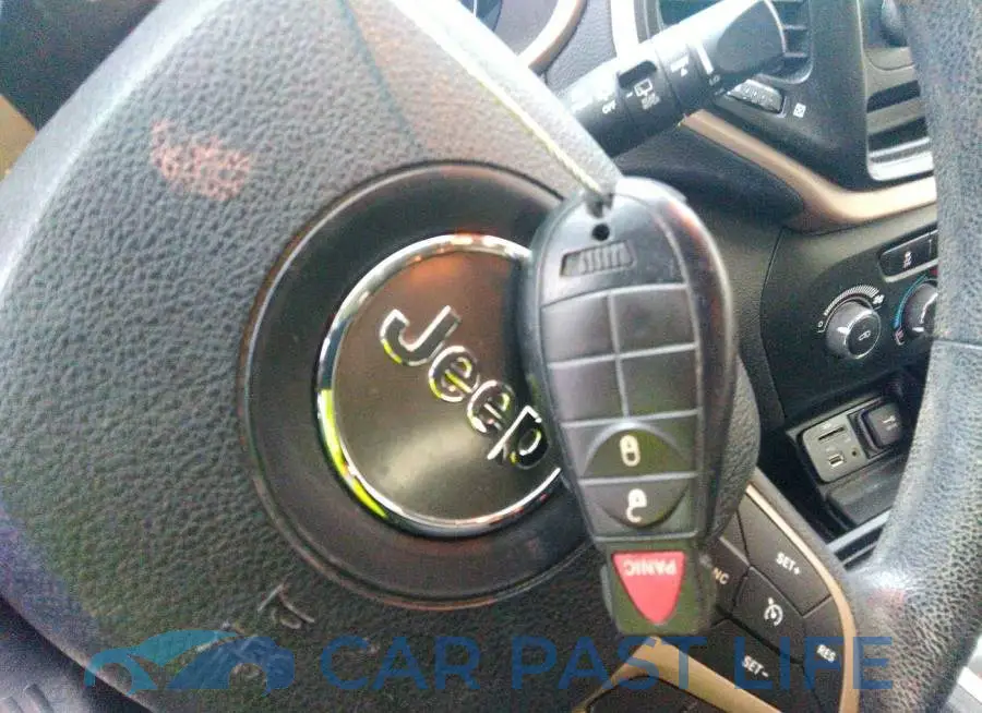 1C4PJLAB7HD231401# 11