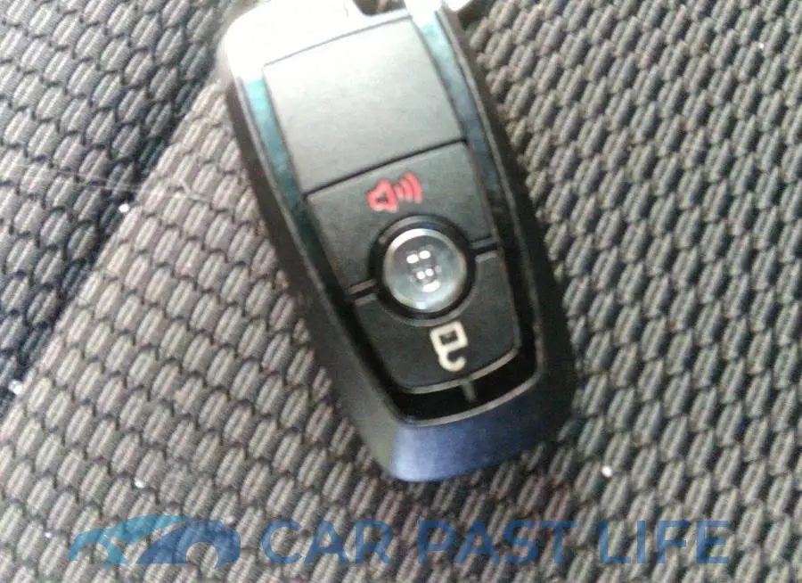 1FM5K7D88KGA08393# 11
