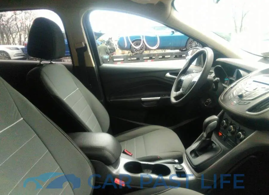 1FMCU9GX5FUB27185# 5