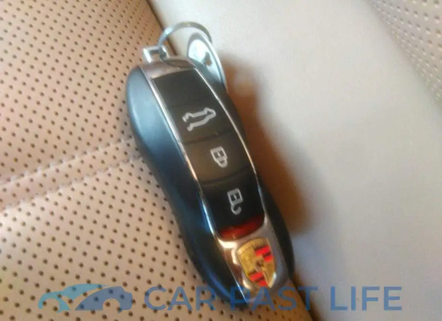 WP1AA2A55MLB01867# 11