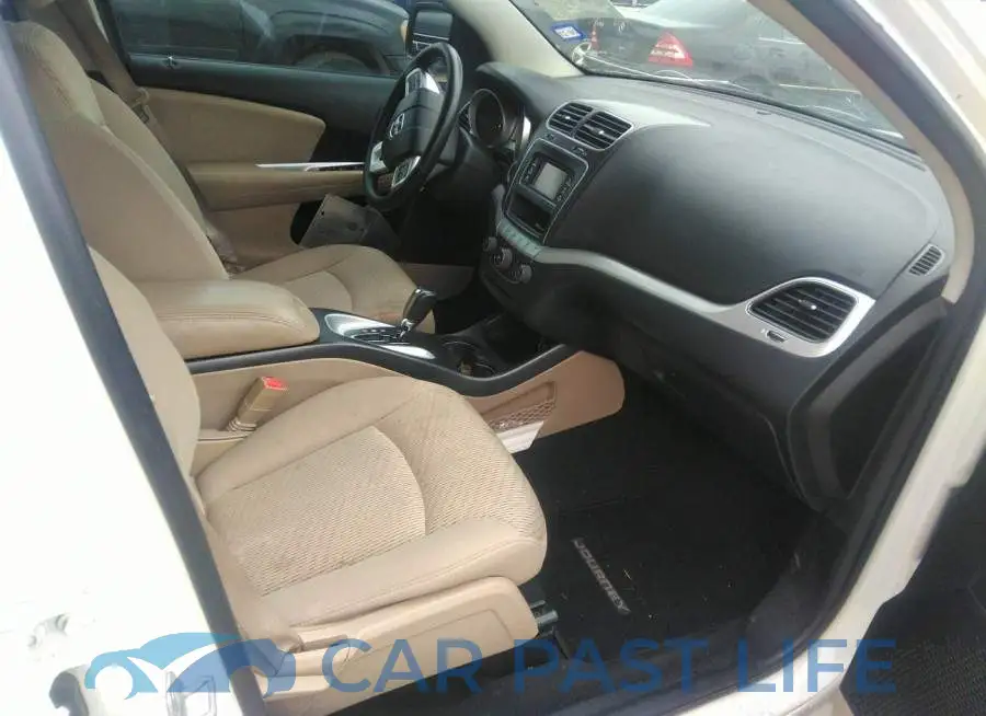 3C4PDCBG1CT134490# 5